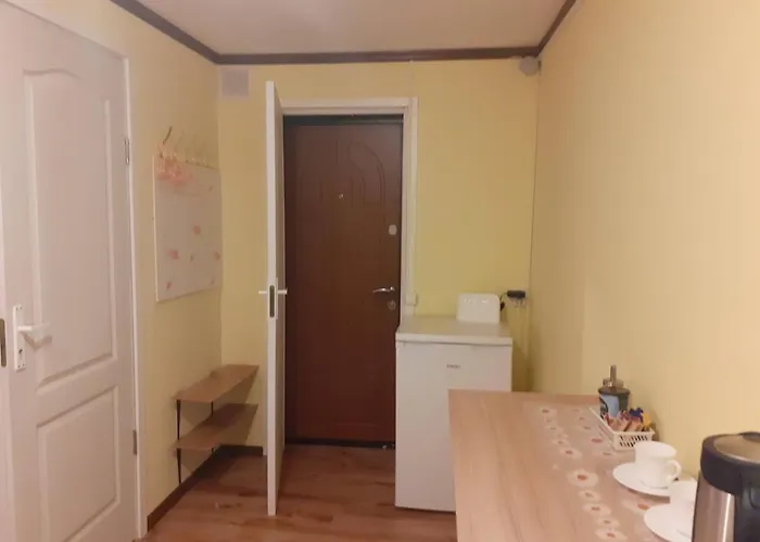 Avotu Stabu Private Flats In A Separate House For One Or Couple Dzīvoklis